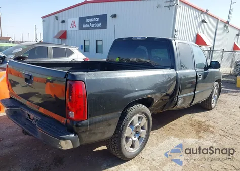 2003 GMC Sierra 1500 Sle z USA, uszkodzony, nr VIN 2GTEC19V331318902
